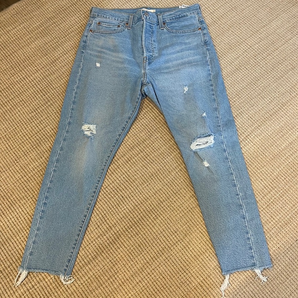 Levi's Women's Wedgie Skinny Jeans button fly Arctic Tundra Light Blue 32/14